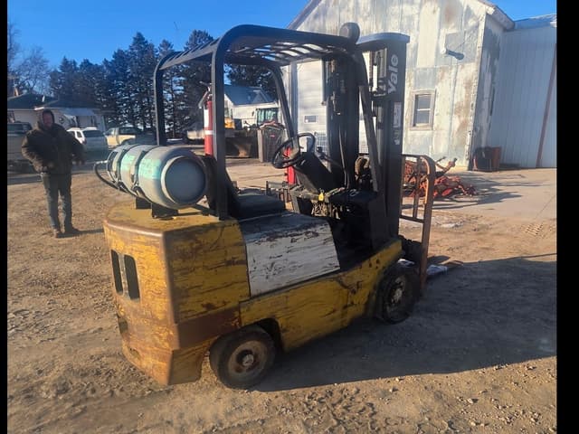 Image of Yale GLC060RDJUAE083 equipment image 1