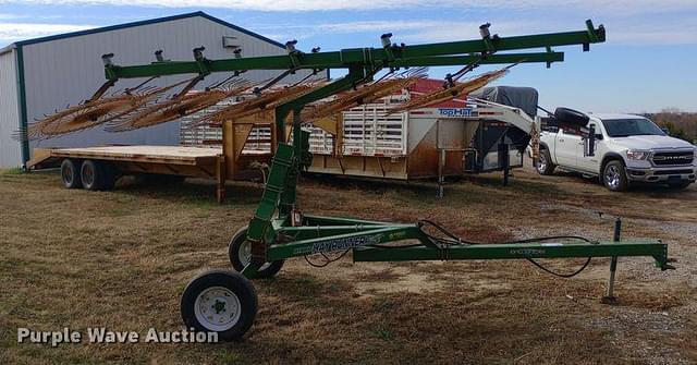 Image of Ogden Hybrid Hay Runner equipment image 3