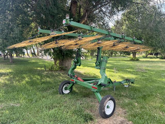 Image of Ogden Hybrid Hay Runner equipment image 4