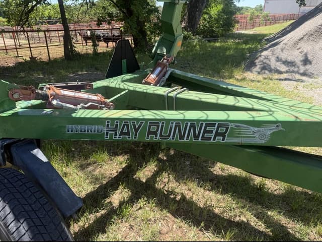 Image of Ogden Hybrid Hay Runner equipment image 2