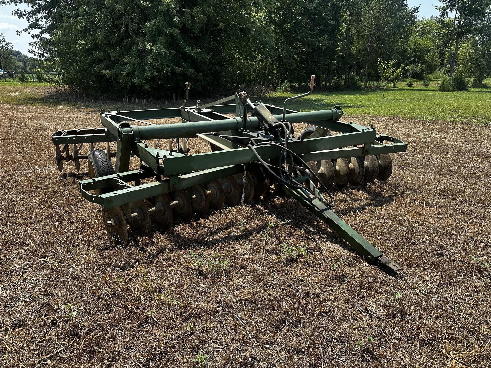 Main image Oliver 11