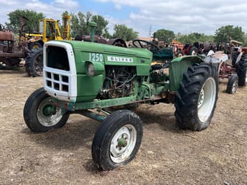 Main image Oliver 1250