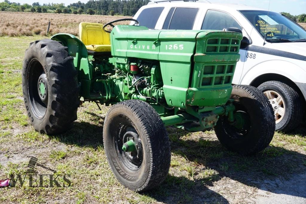 Main image Oliver 1265