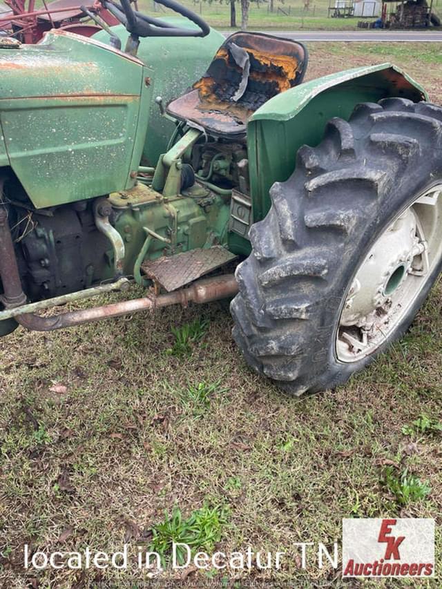 Image of Oliver 1365 equipment image 4