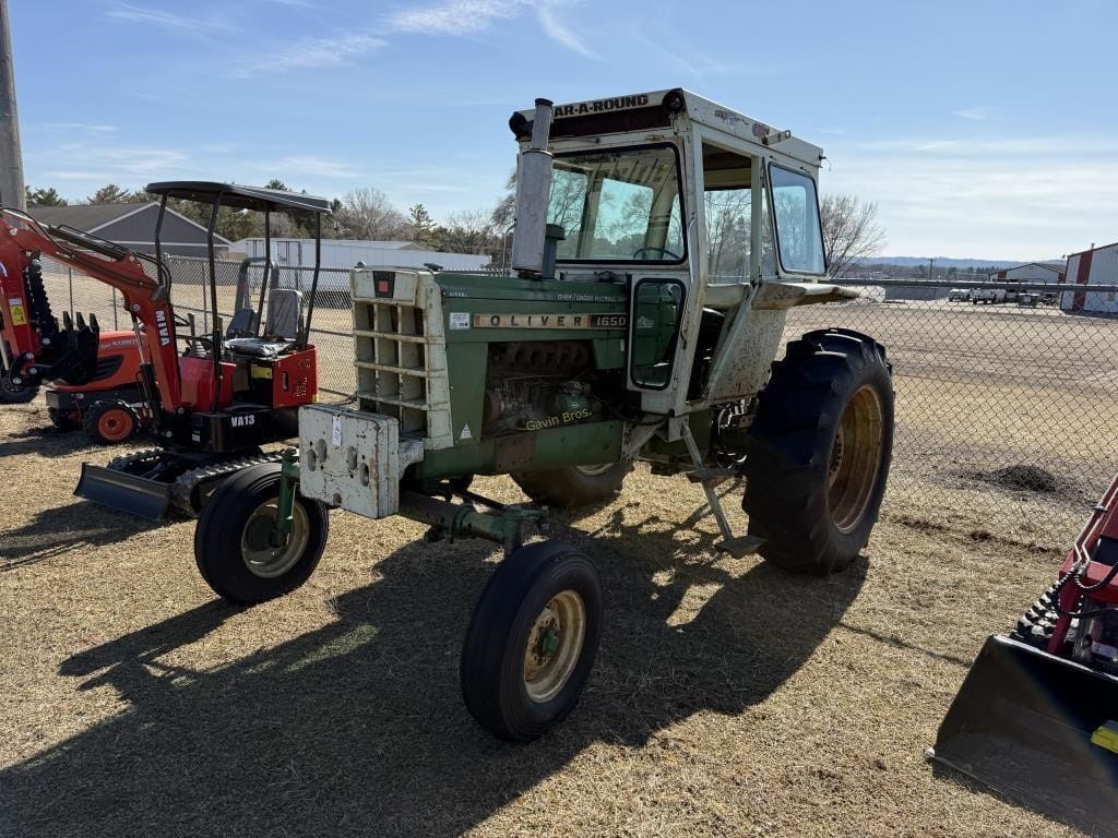 Oliver 1650 Equipment Image0