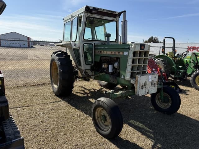 Image of Oliver 1650 equipment image 2