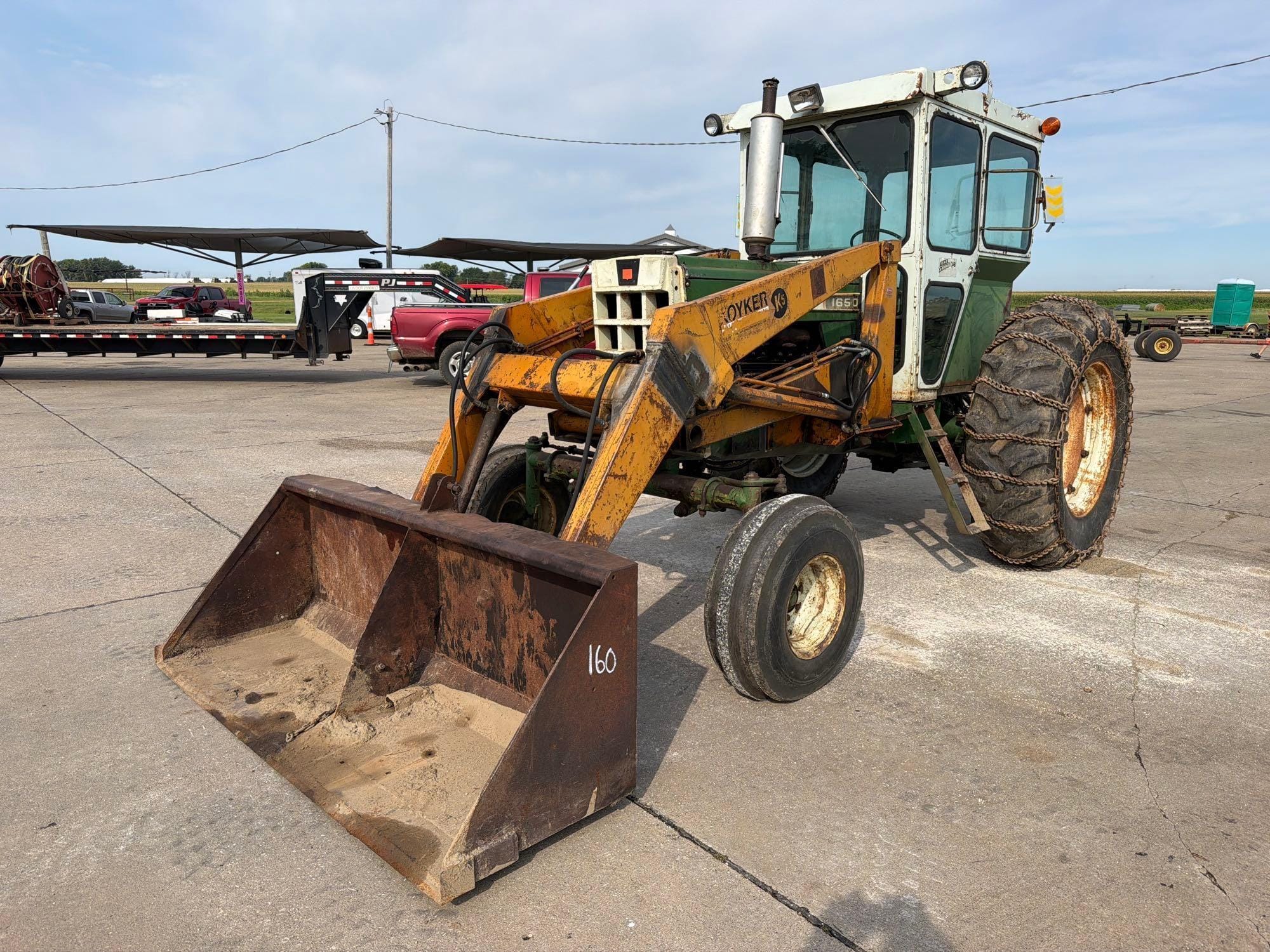 Oliver 1650 Equipment Image0