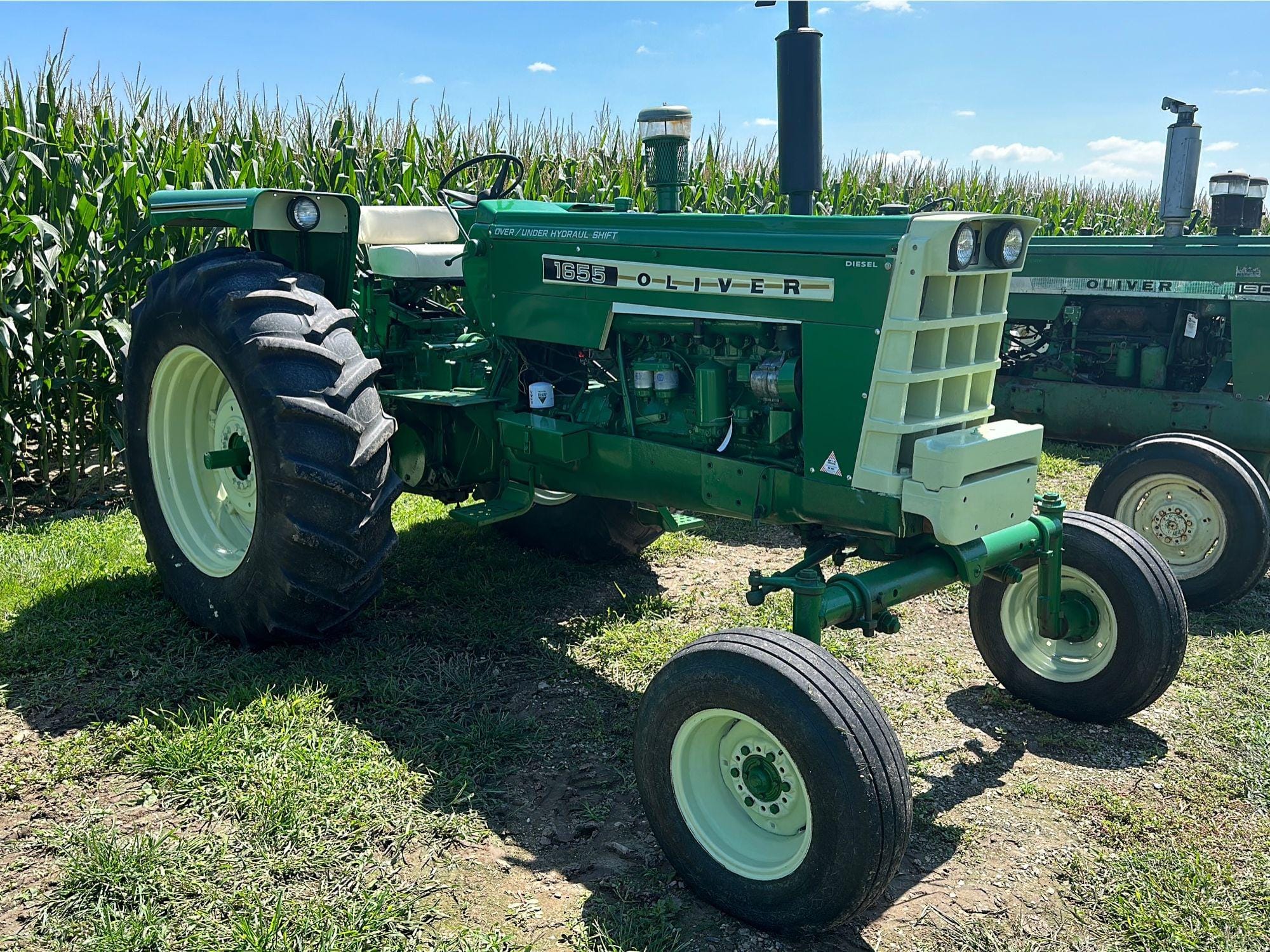 Main image Oliver 1655