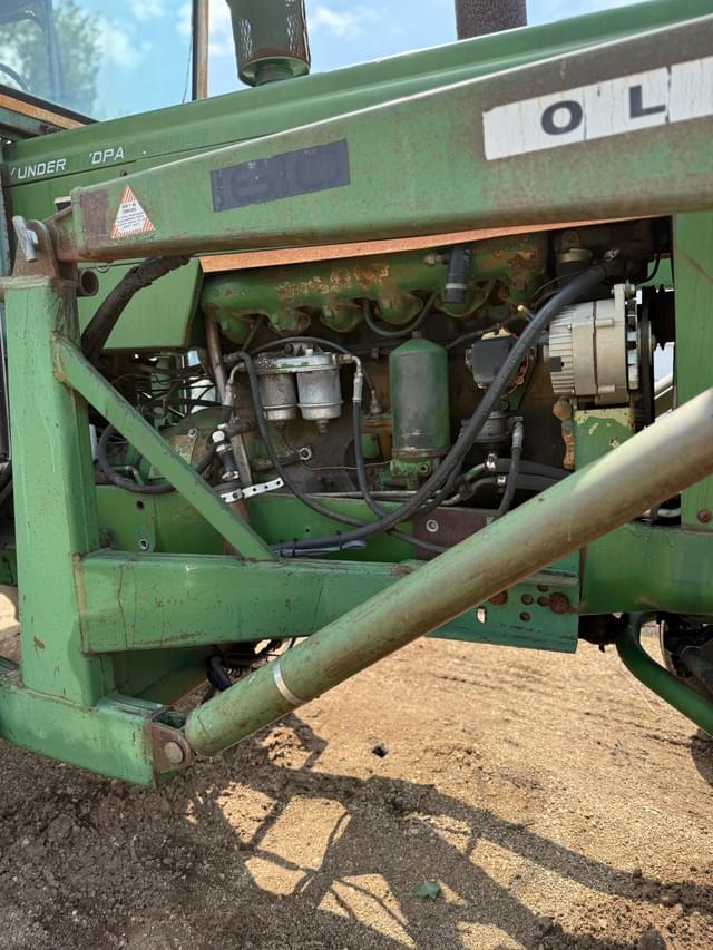 Image of Oliver 1655 equipment image 2