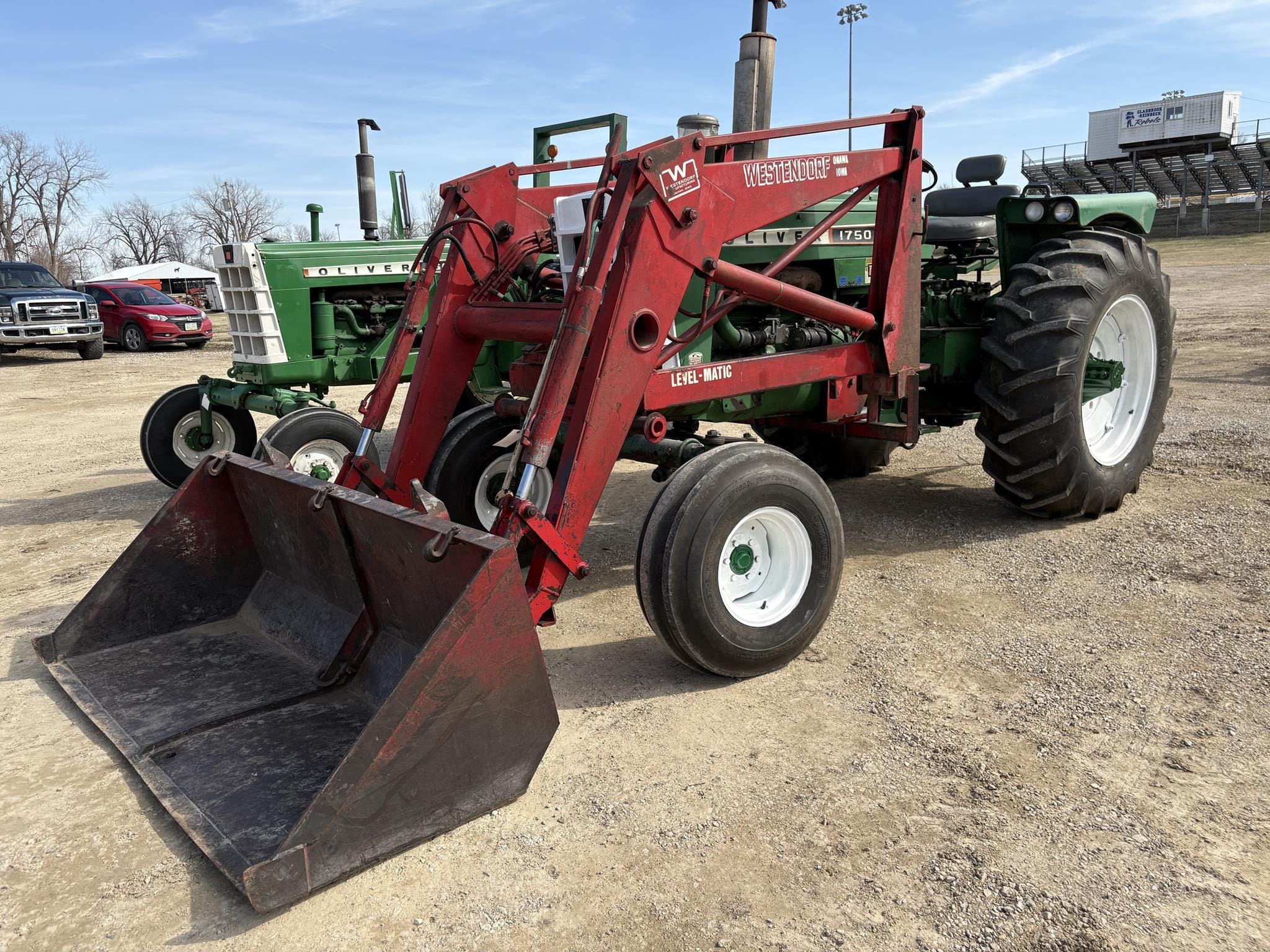 Oliver 1750 Equipment Image0