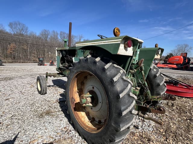 Image of Oliver 1755 equipment image 2