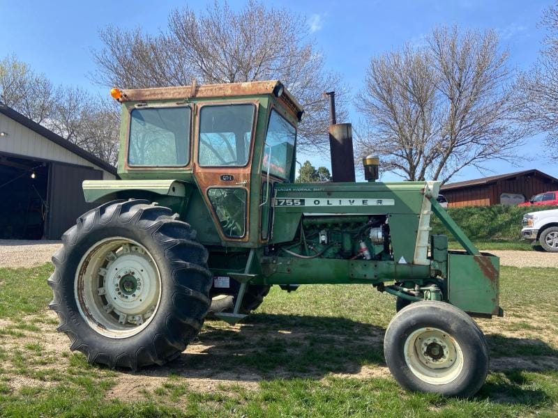 Main image Oliver 1755