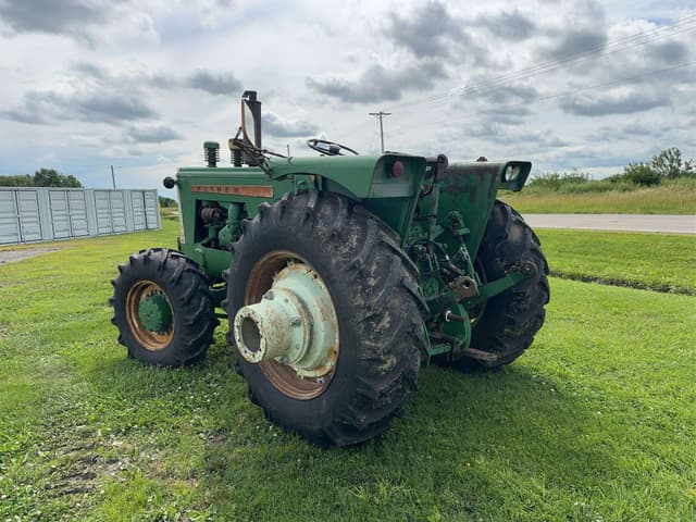 Image of Oliver 1800 equipment image 2