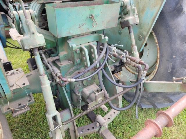 Image of Oliver 1800 equipment image 4