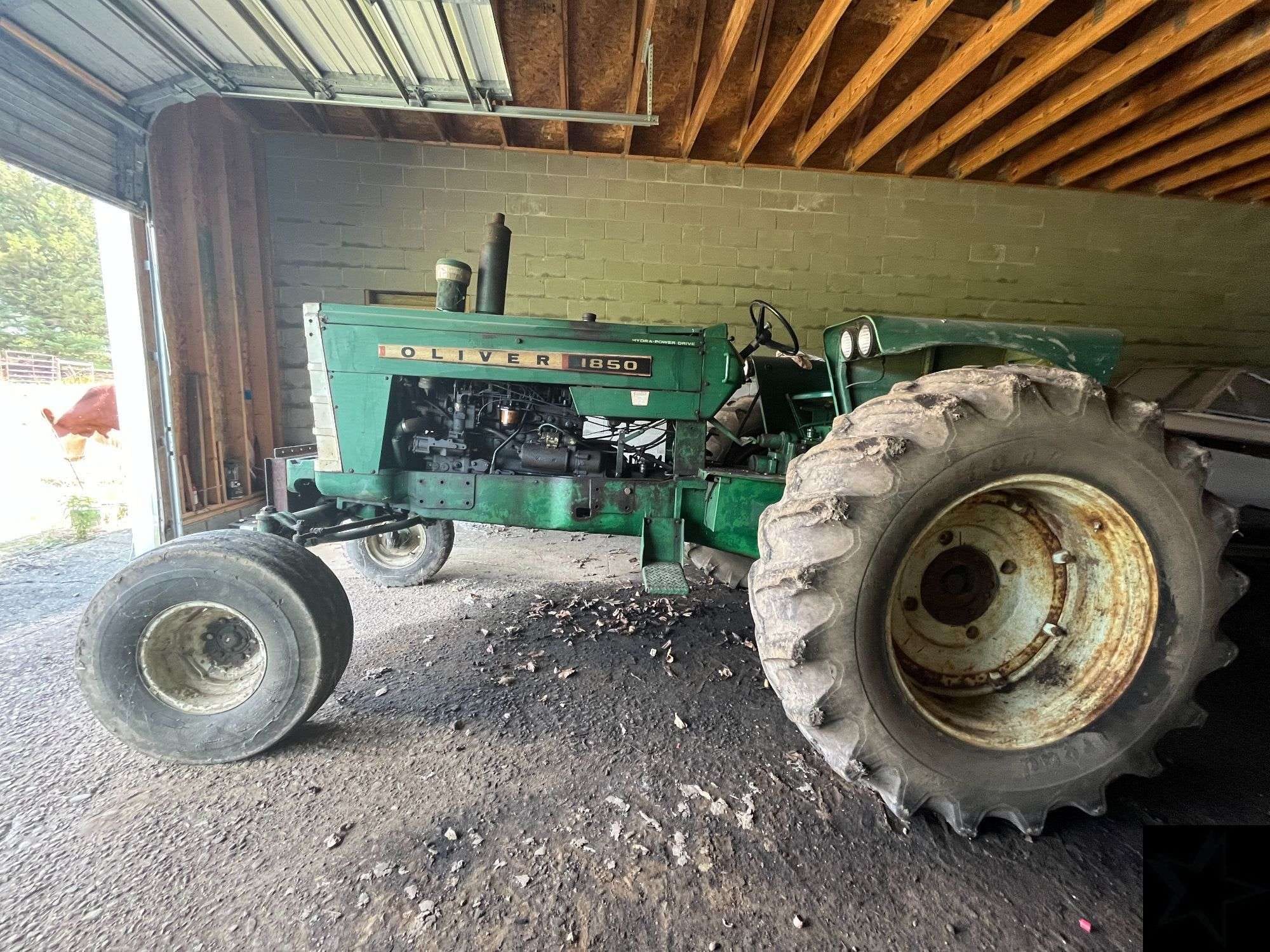 Main image Oliver 1850