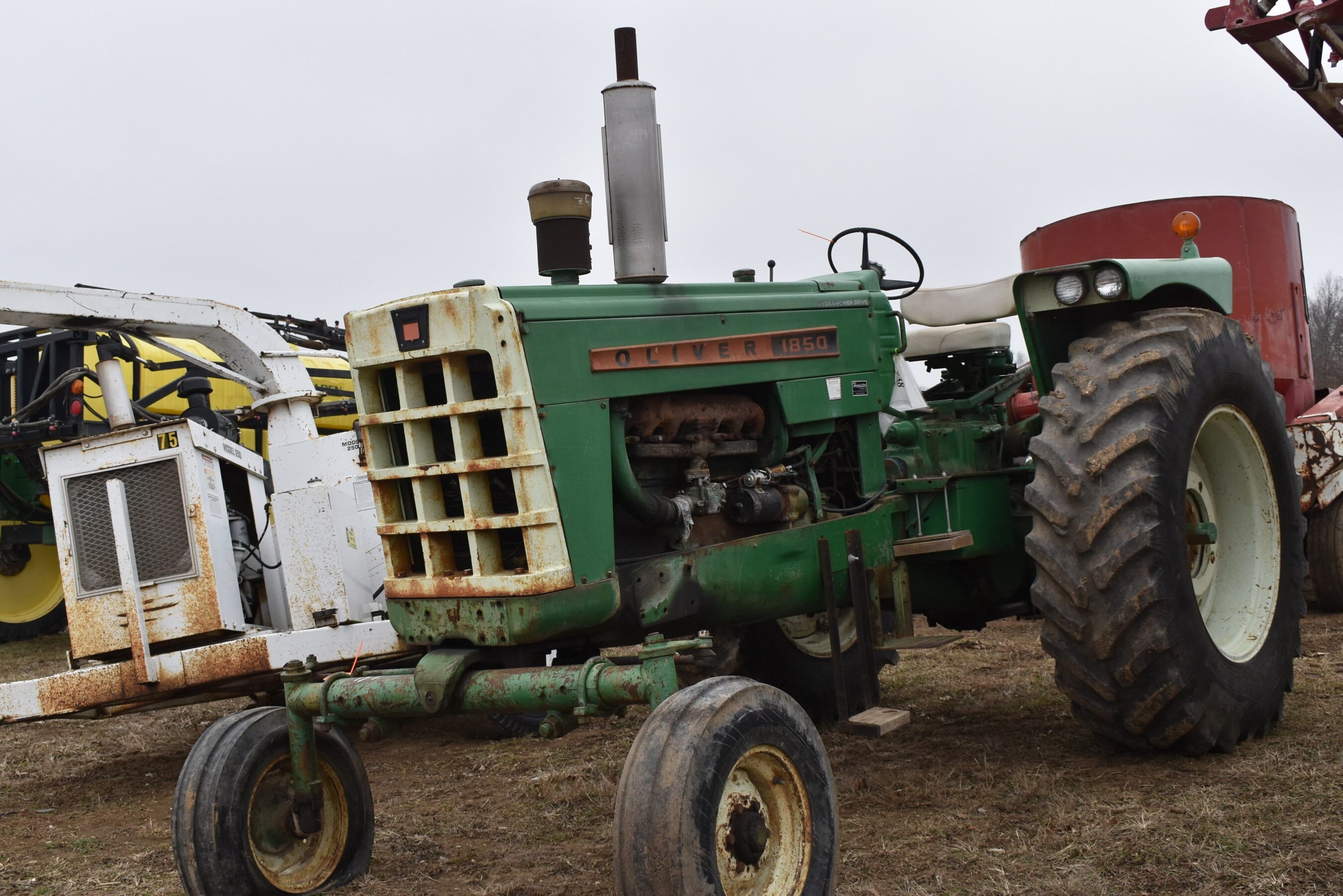 Oliver 1850 Equipment Image0