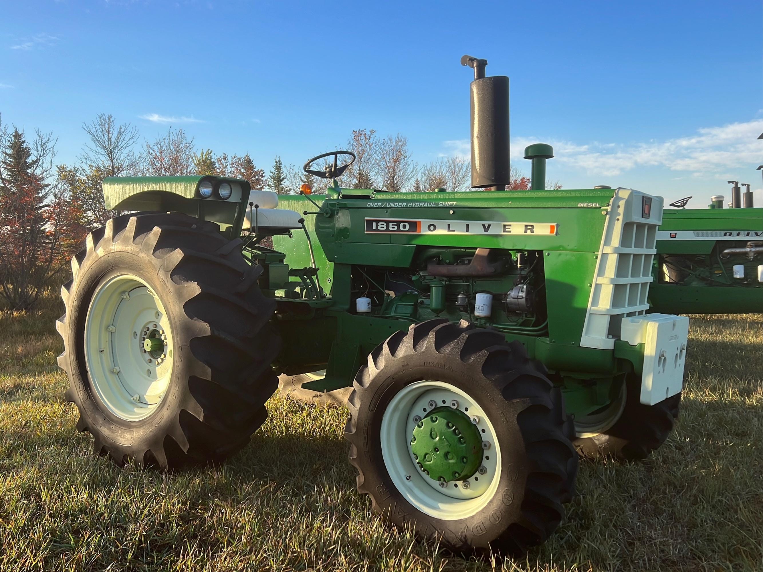 SOLD - Oliver 1850 Lot No. 3520248 Tractors with 2,477 Hrs