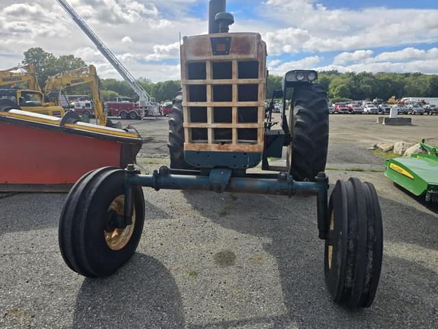 Image of Oliver 1850 equipment image 1