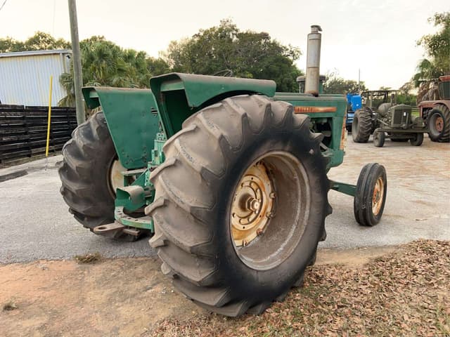 Image of Oliver 1950GM equipment image 4