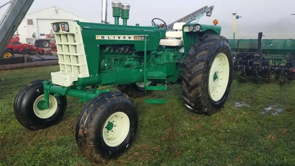 Main image Oliver 1950-T