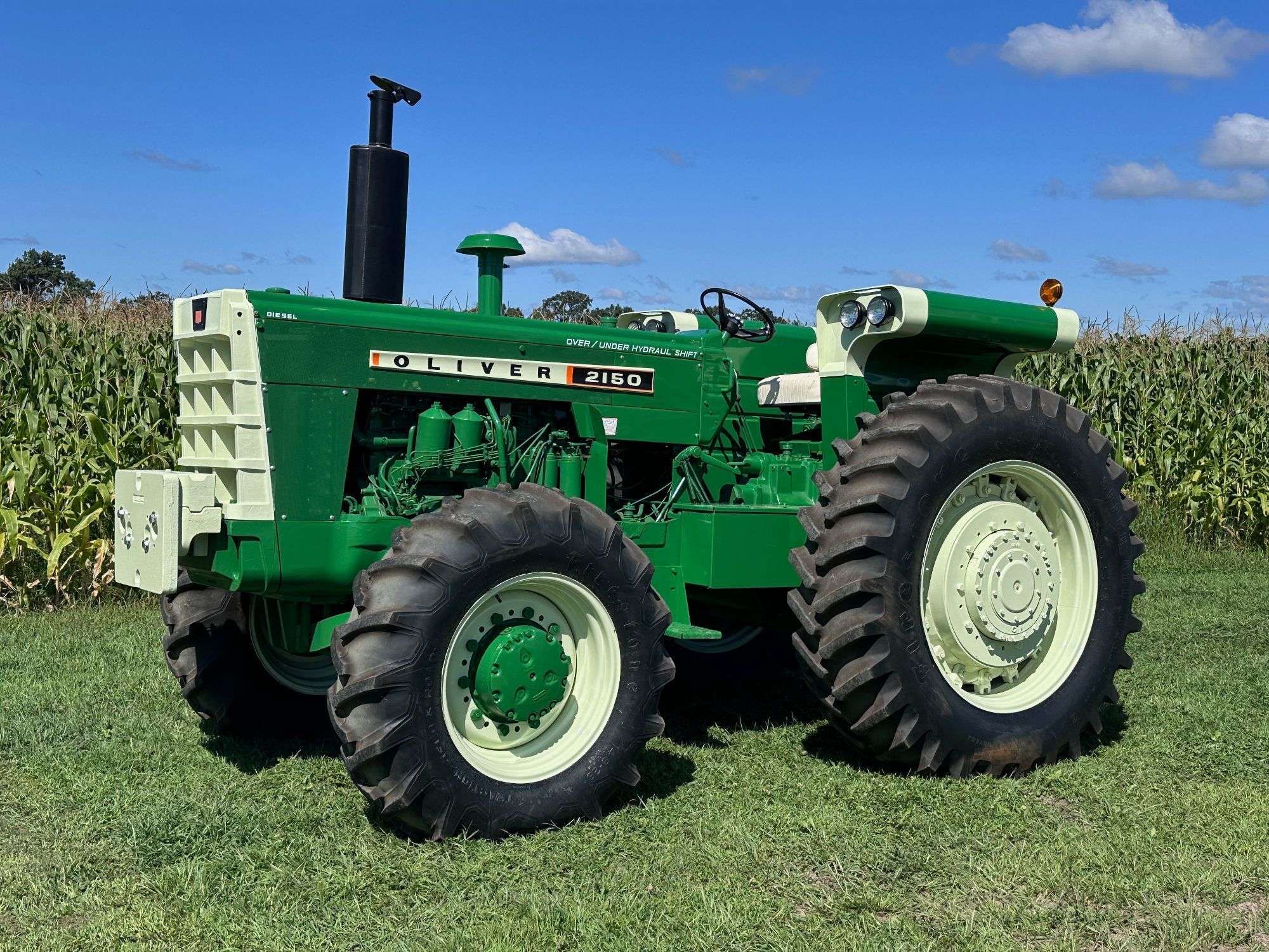 Oliver 2150 Equipment Image0