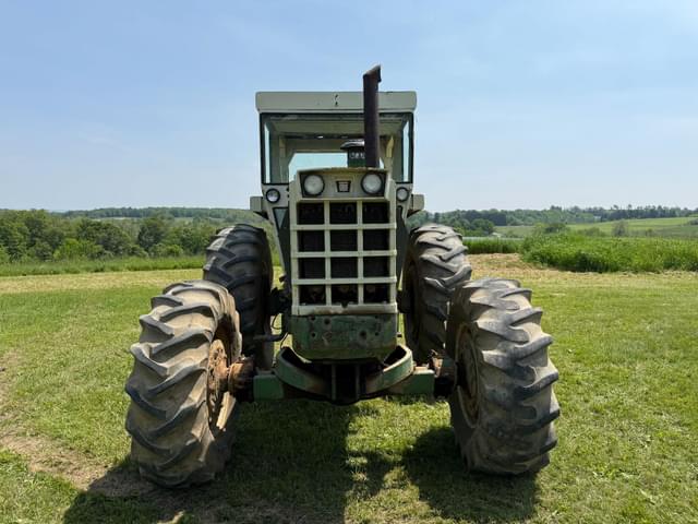 Image of Oliver 2255 equipment image 1