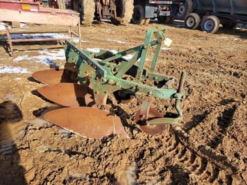 Main image Oliver 3240ST