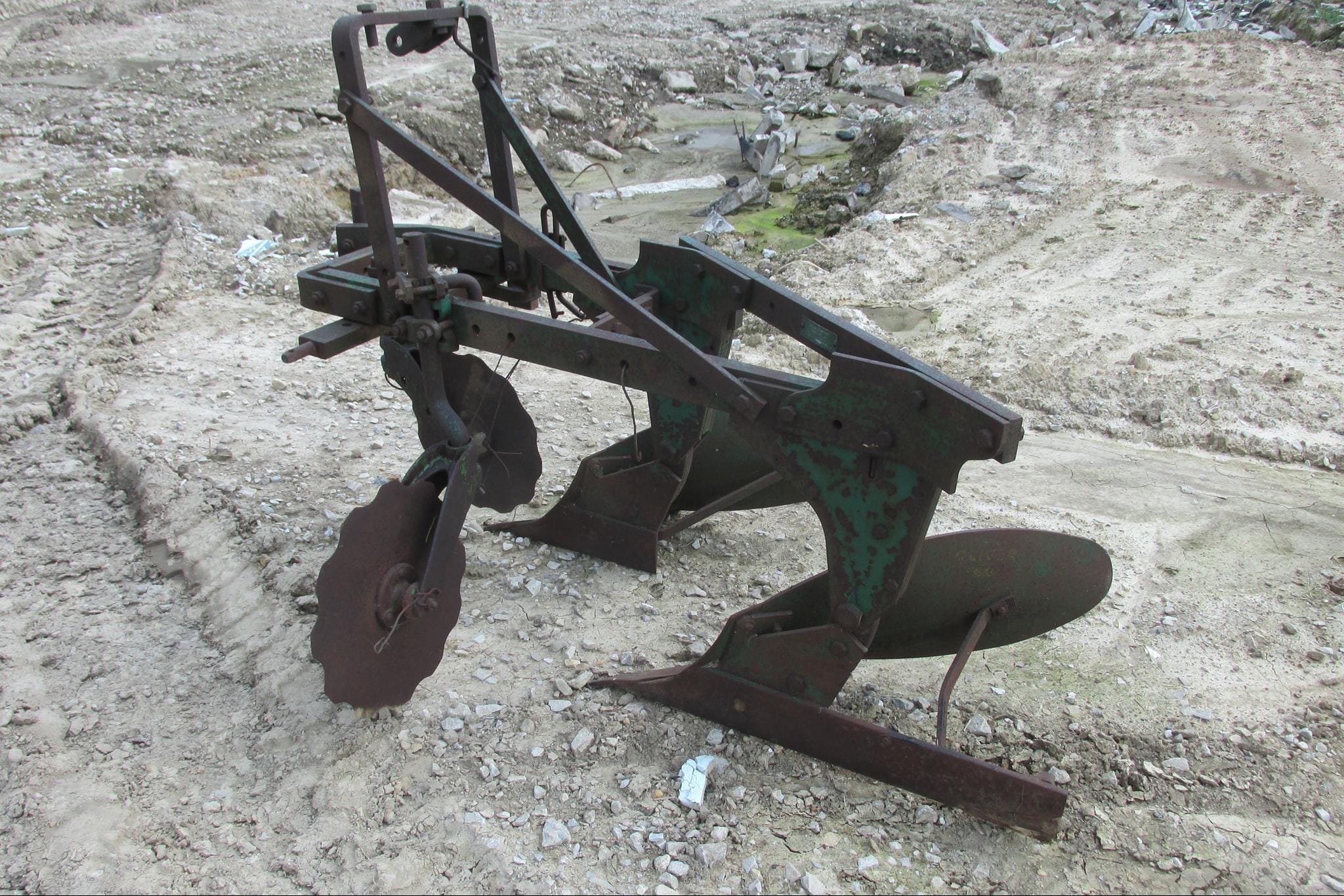 Oliver 3240ST Equipment Image0