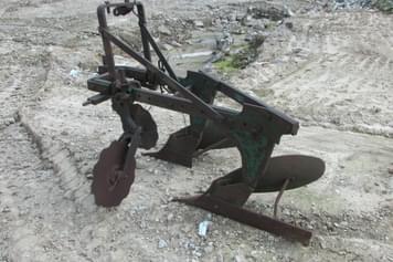 Main image Oliver 3240ST