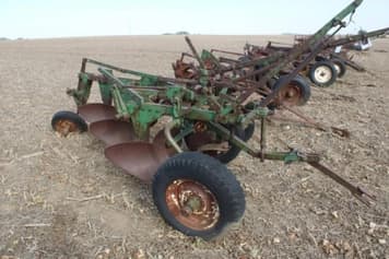 Main image Oliver 4240