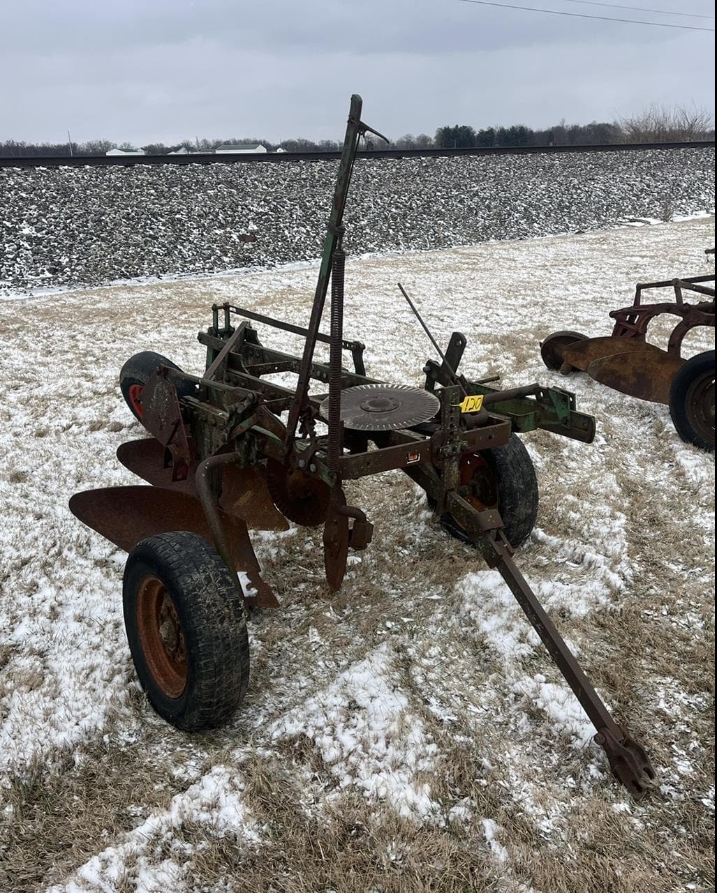 Image of Oliver 4340 Image 1