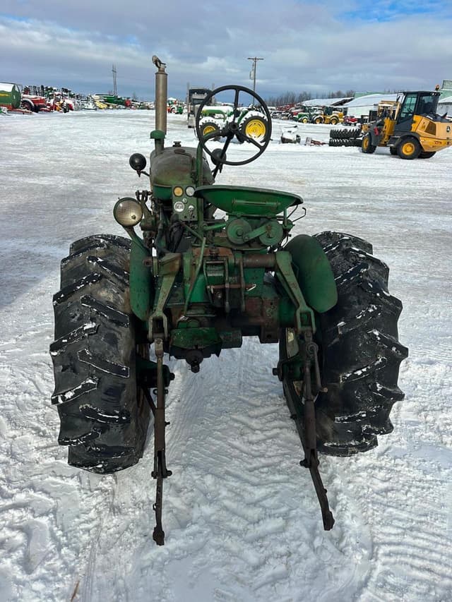 Image of Oliver 440 equipment image 2