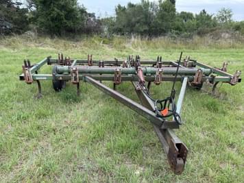 Main image Oliver 466