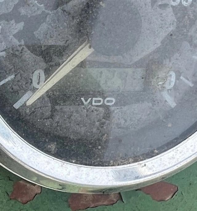 Image of Oliver 550 equipment image 4