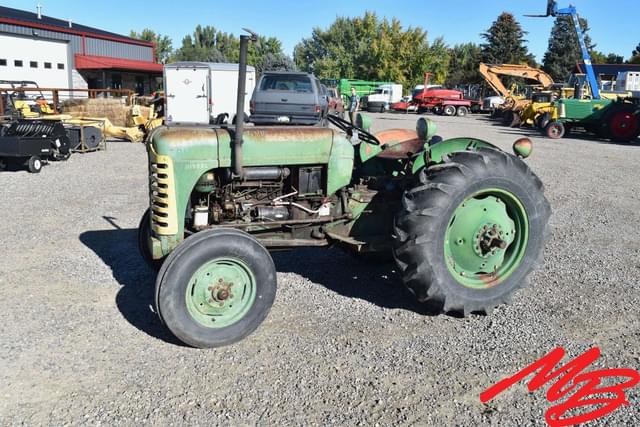 Image of Oliver Super 55 equipment image 1