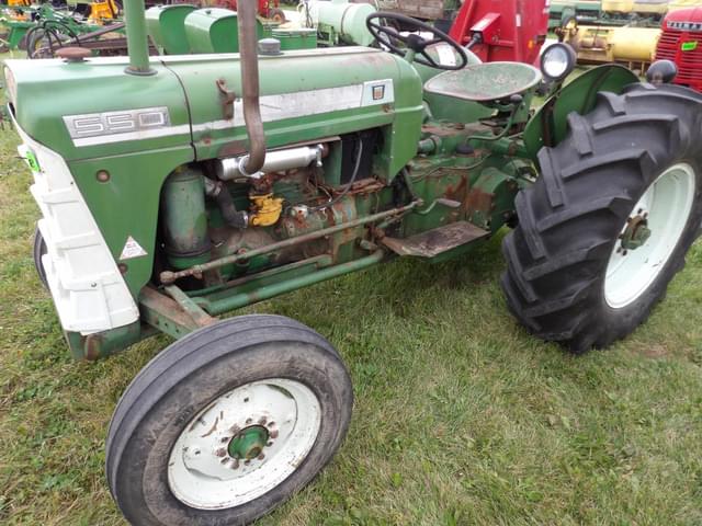 Image of Oliver 550 equipment image 2