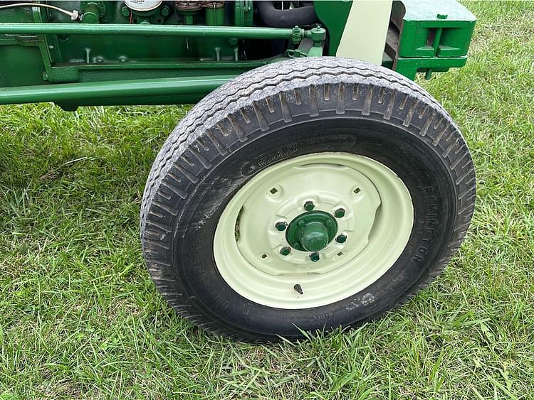Oliver 550 Tractors 40 to 99 HP for Sale Tractor Zoom