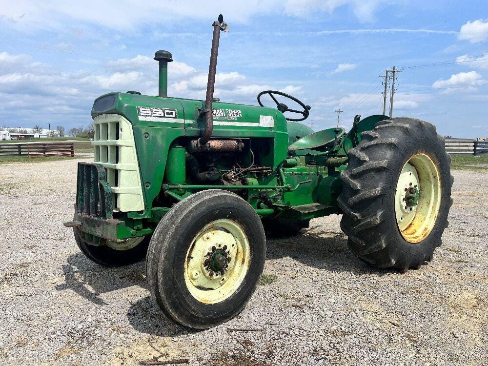 Main image Oliver 550