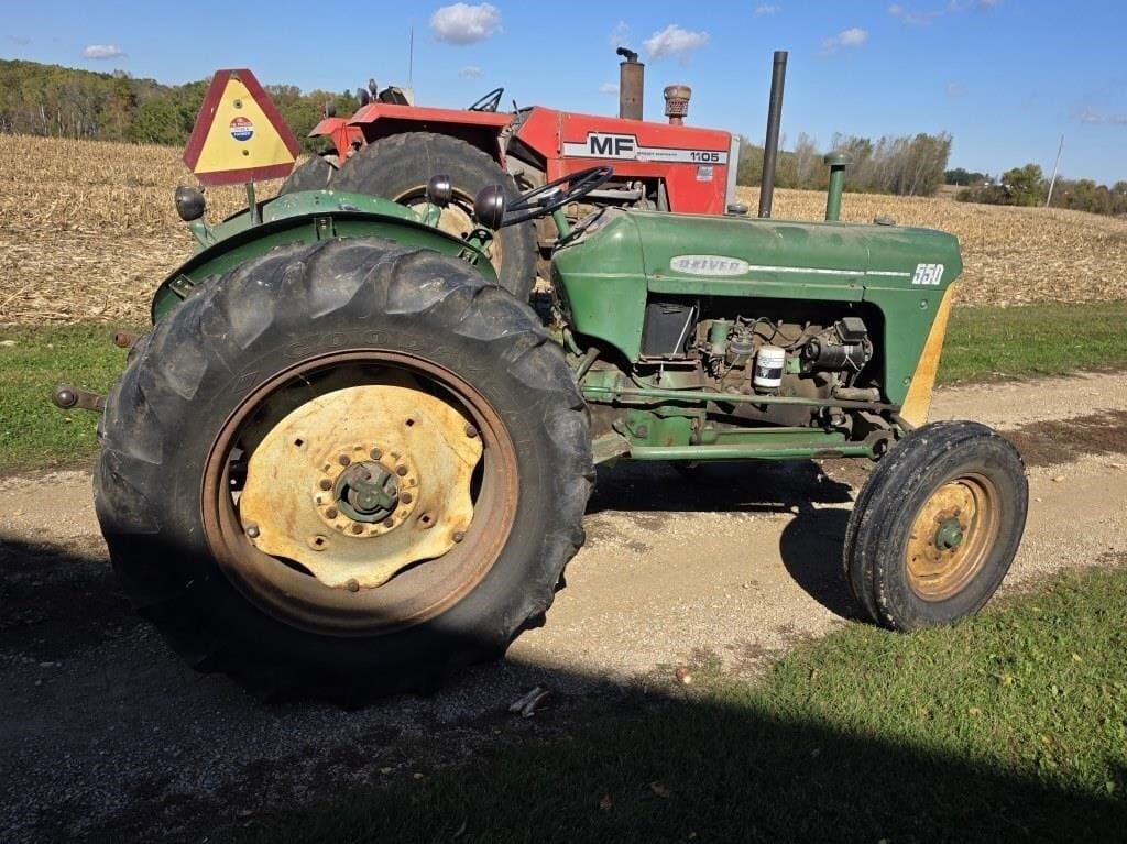 Oliver 550 Equipment Image0