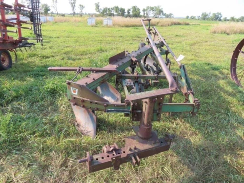 Main image Oliver 565