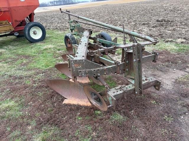 Oliver 565 Equipment Image0