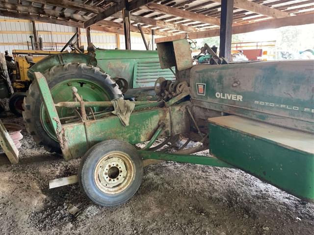 Image of Oliver 62-T equipment image 4