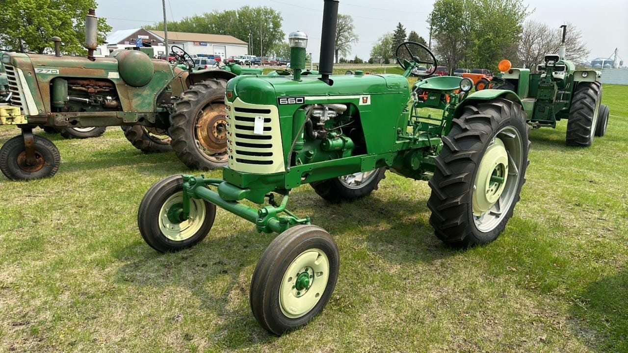 Main image Oliver 660