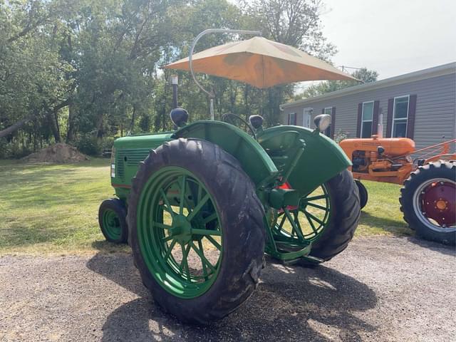 Image of Oliver 70 equipment image 4