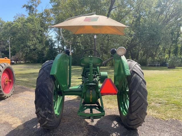 Image of Oliver 70 equipment image 3