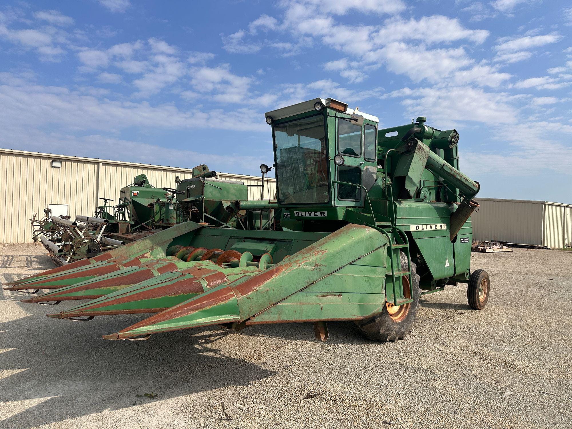 Main image Oliver 7300