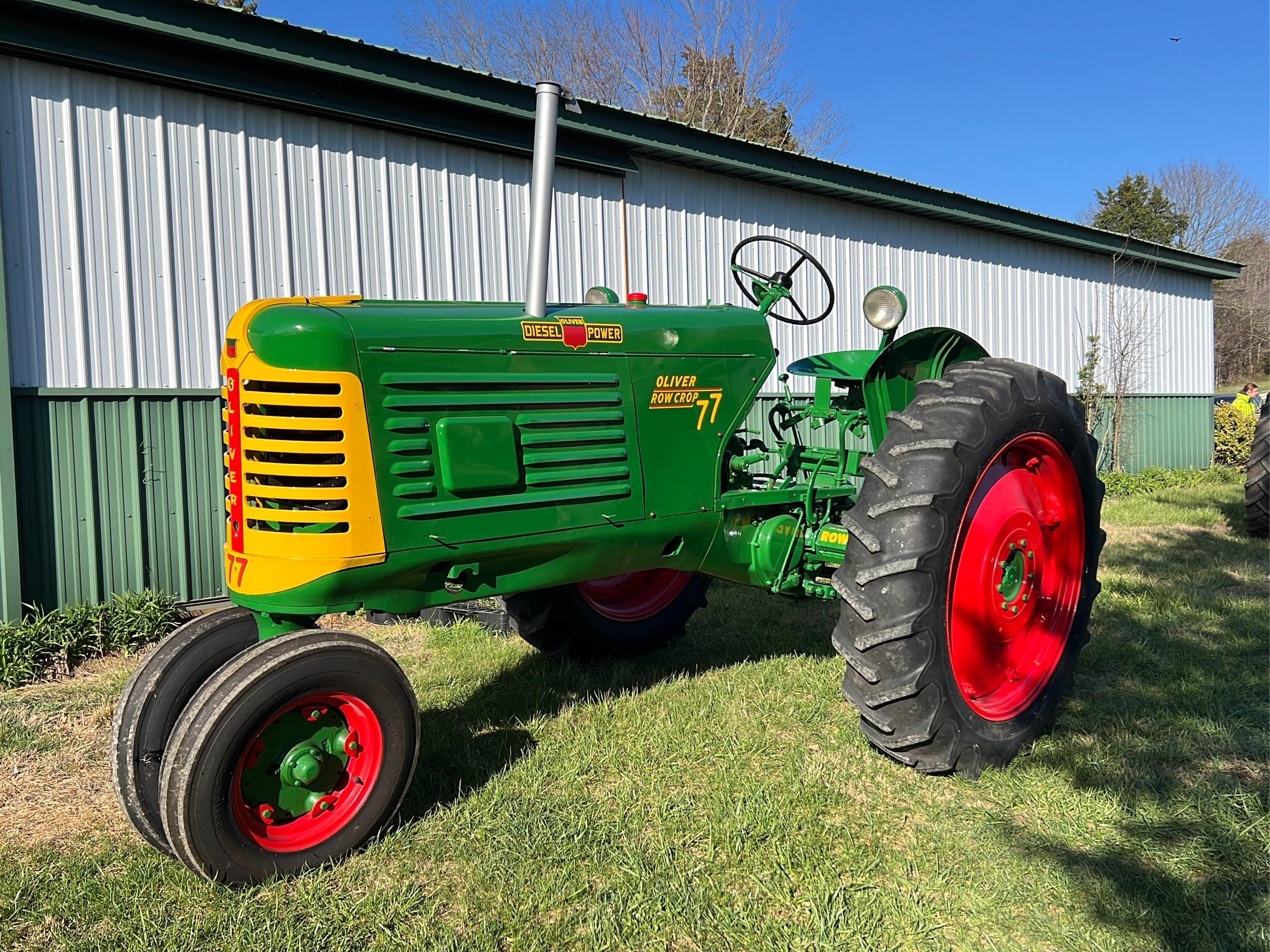 Main image Oliver 77