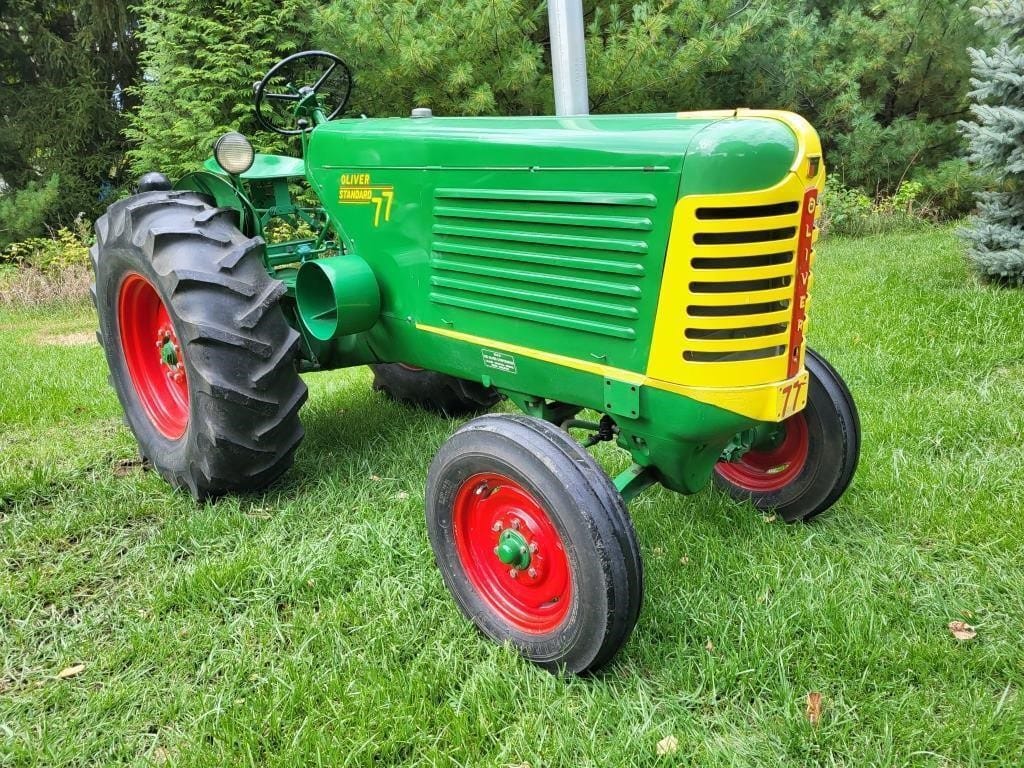 1951 Oliver 77 Equipment Image0