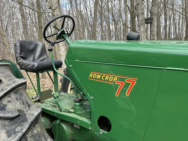 Image of Oliver 77 equipment image 4