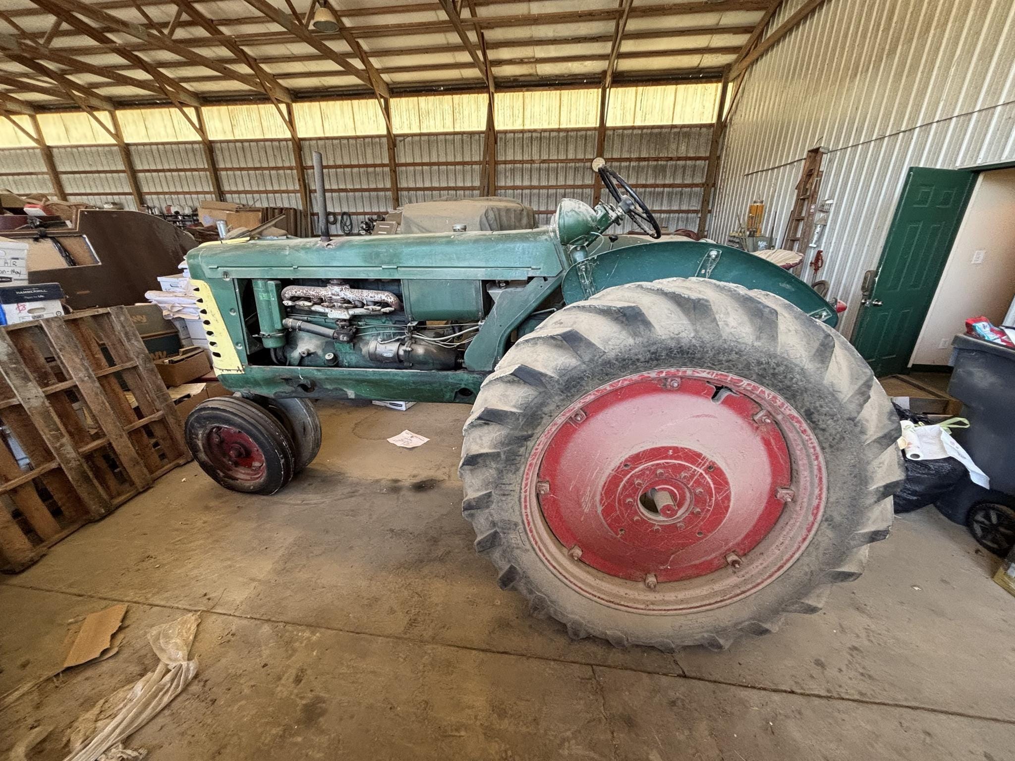 Oliver 77 Equipment Image0